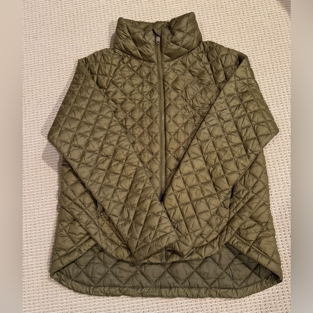 Athleta Quilted Jacket, Size Medium in Olive